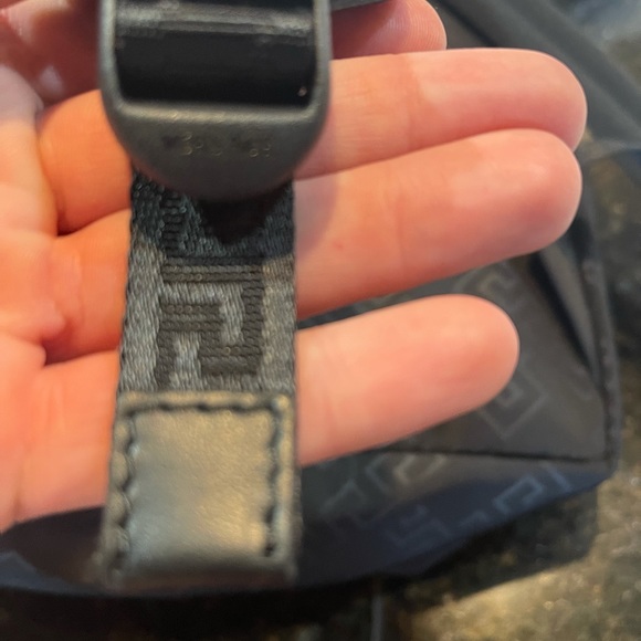 Versace new back pack - Picture 5 of 12